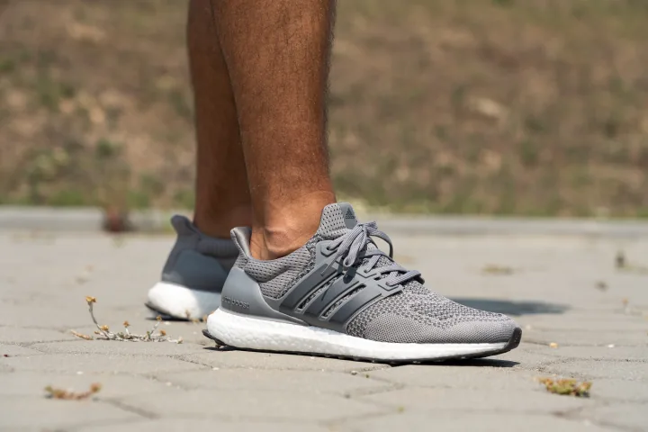 how to choose shoes for walking