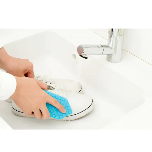 How To Clean Canvas Shoes with hand wash